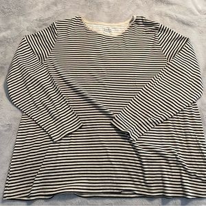 Women’s Croft & Barrow long sleeve Classic Tee size 2X